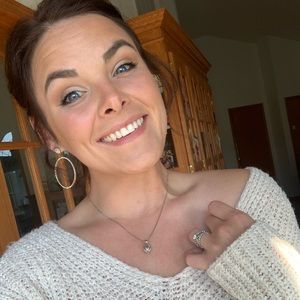 Meet your Posher, Breanna